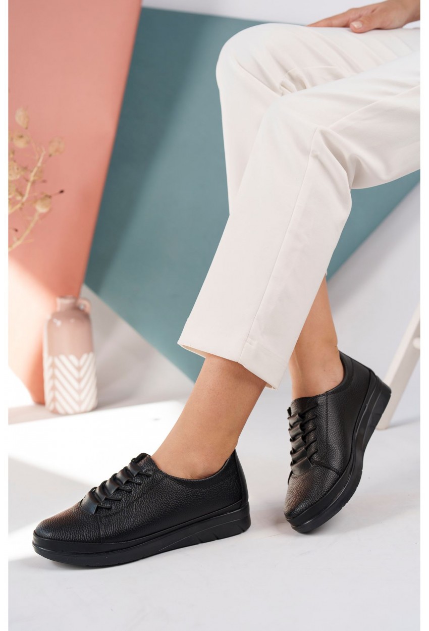 Doktor Tavsiyeli Ortopedik Ayakkabı Siyah Deri Lastik Bağcık 