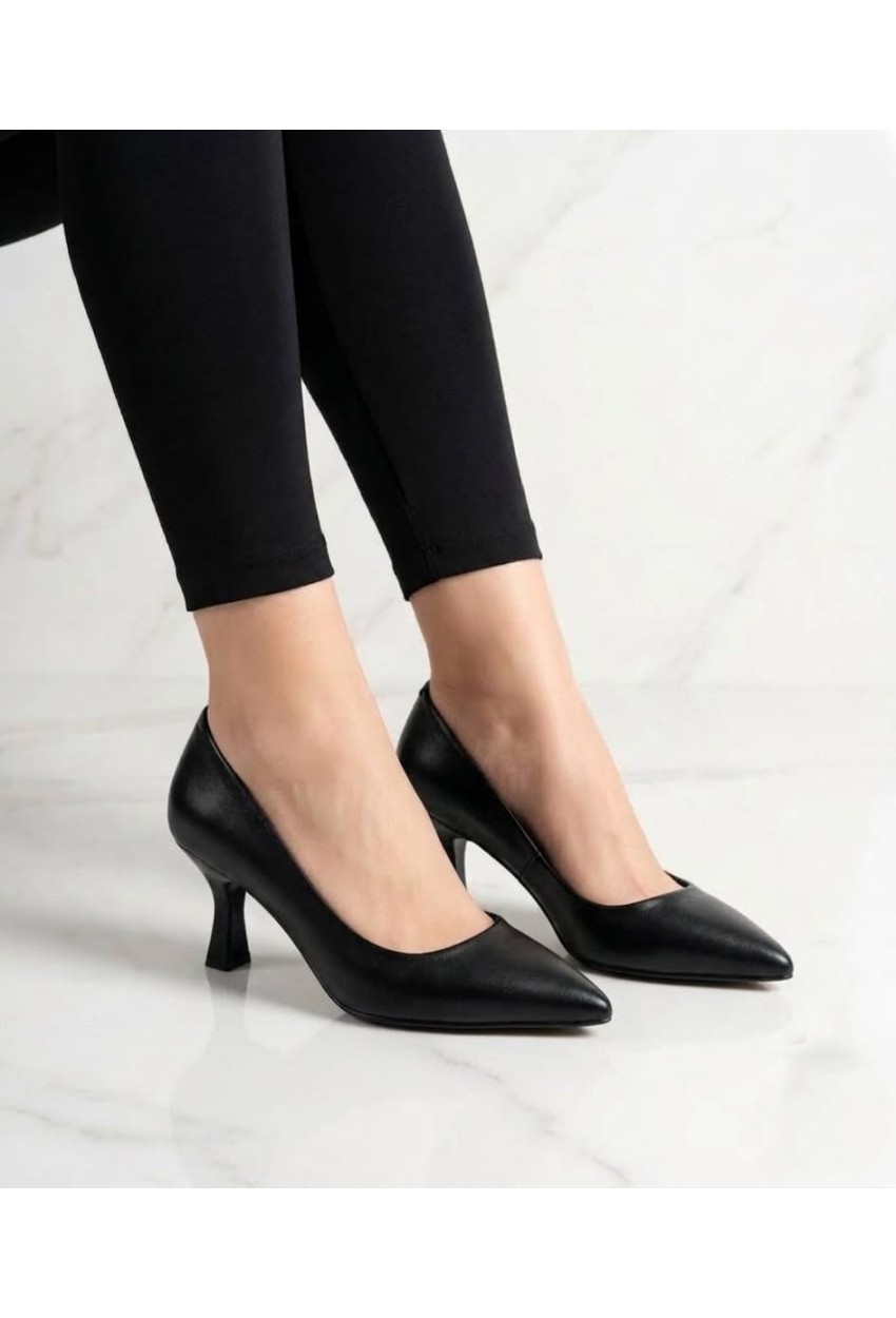 Bayan Stiletto Topuklu Yumuşak Hafif Ayakkabı Siyah Cilt  08255